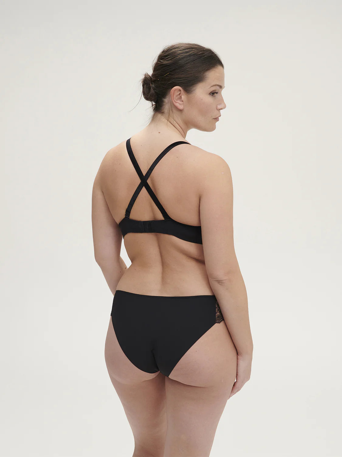 Escale Wireless Triangle Bralette