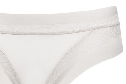 This Flower line from SieLEI offers a contemporary lace design for optimal enjoyment.