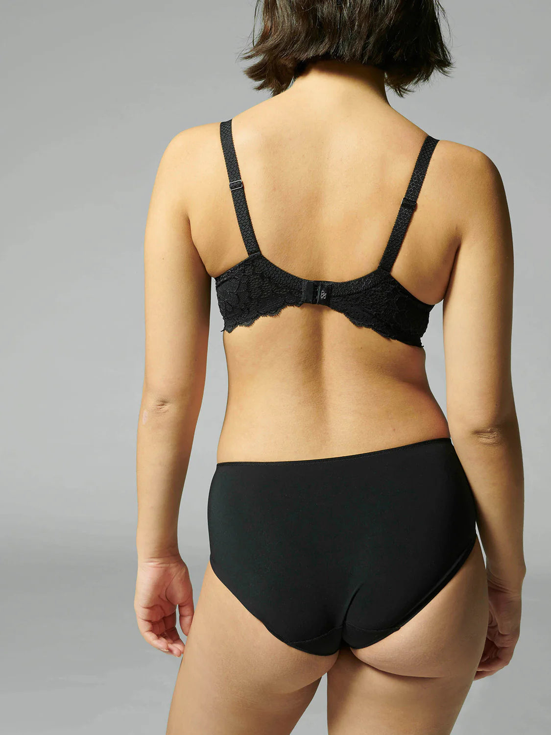 CARESSE 3D Plunge Bra