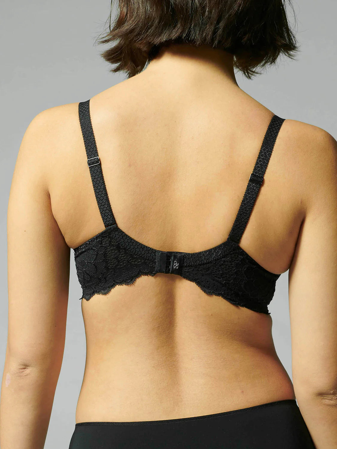 CARESSE 3D Plunge Bra