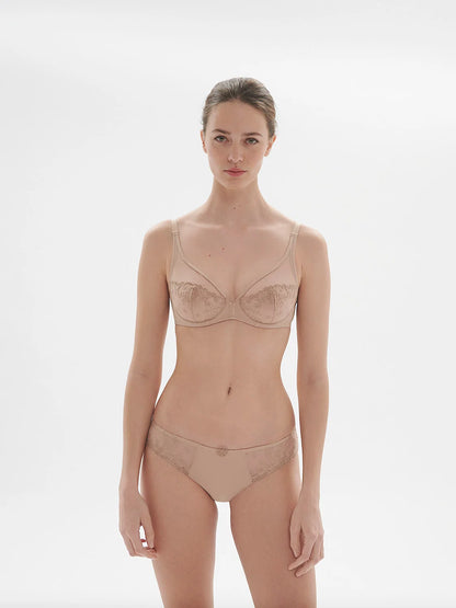 DELICE Full Coverage Plunge