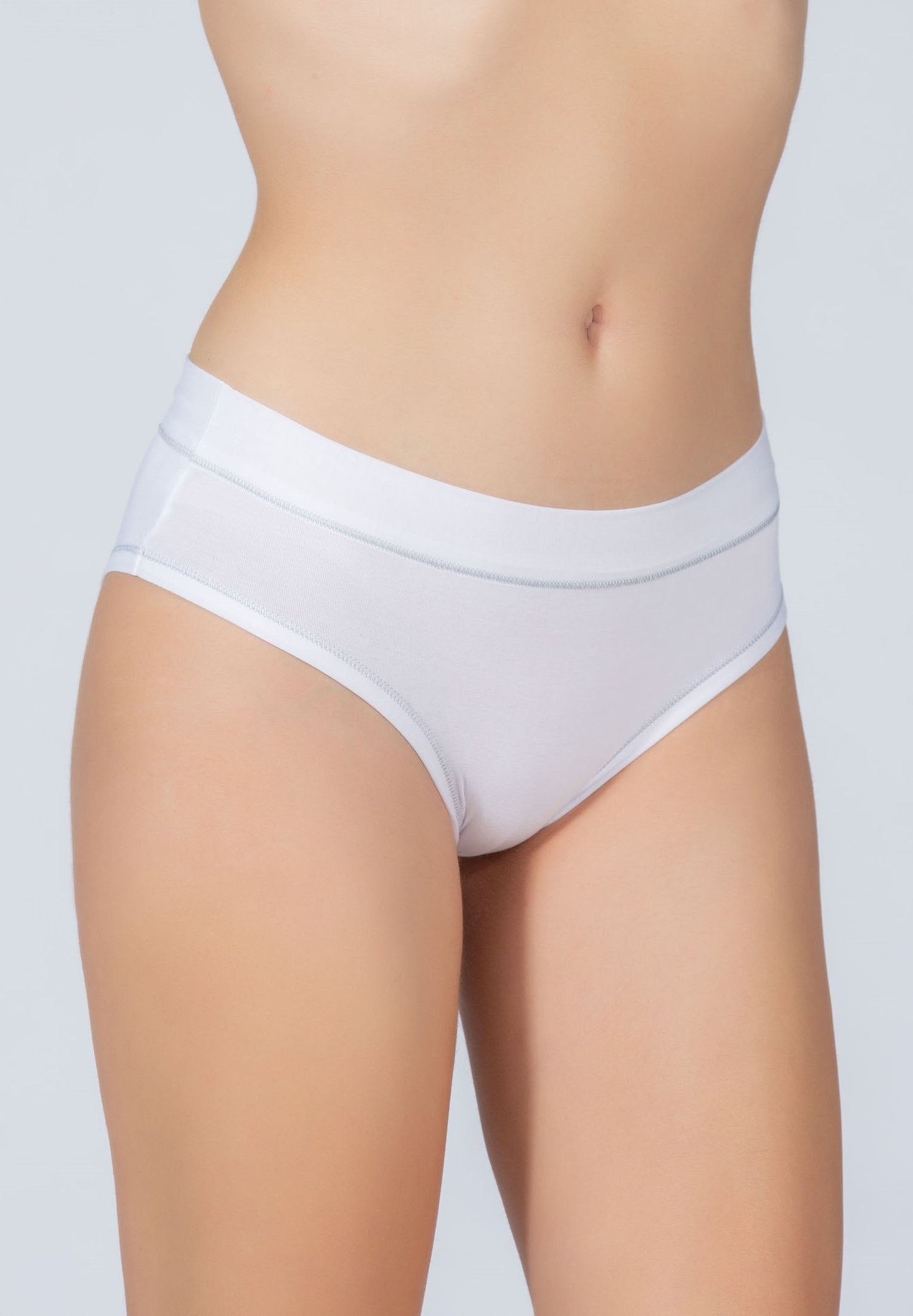 This EGi brief features a thin and breathable modal fabric, providing superior comfort.