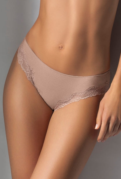 The SIéLEI Passion line from Italy provides a smooth and elegant look with their low-rise brief