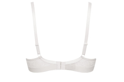 This underwire spacer cup bra from SIéLEI Italy's Flower line ensures optimal support and comfort.