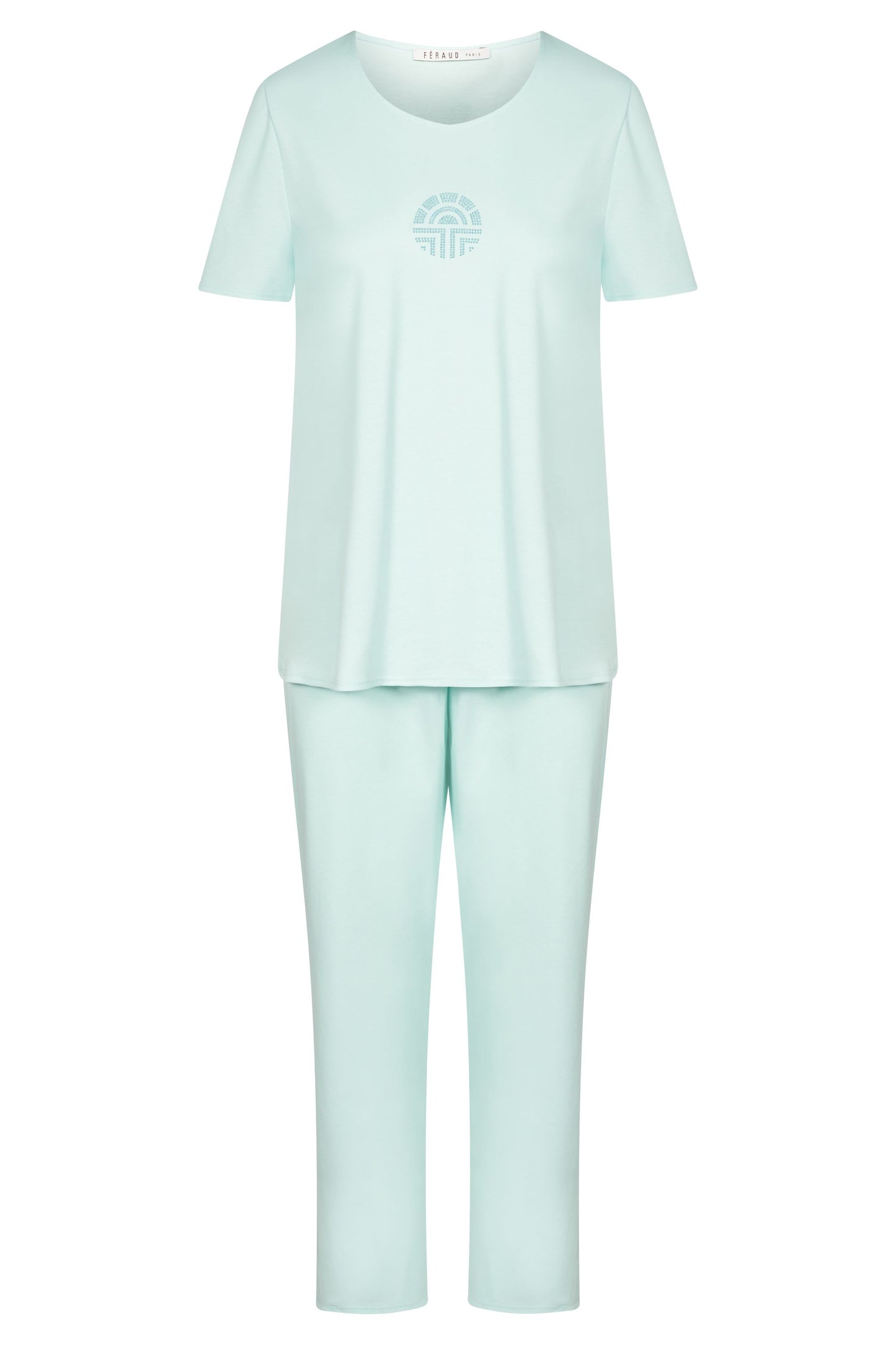 Féraud Paris' High Class line introduces this capri pajama set, crafted from 100% fine interlock cotton and adorned with Féraud logo accents on the top. 