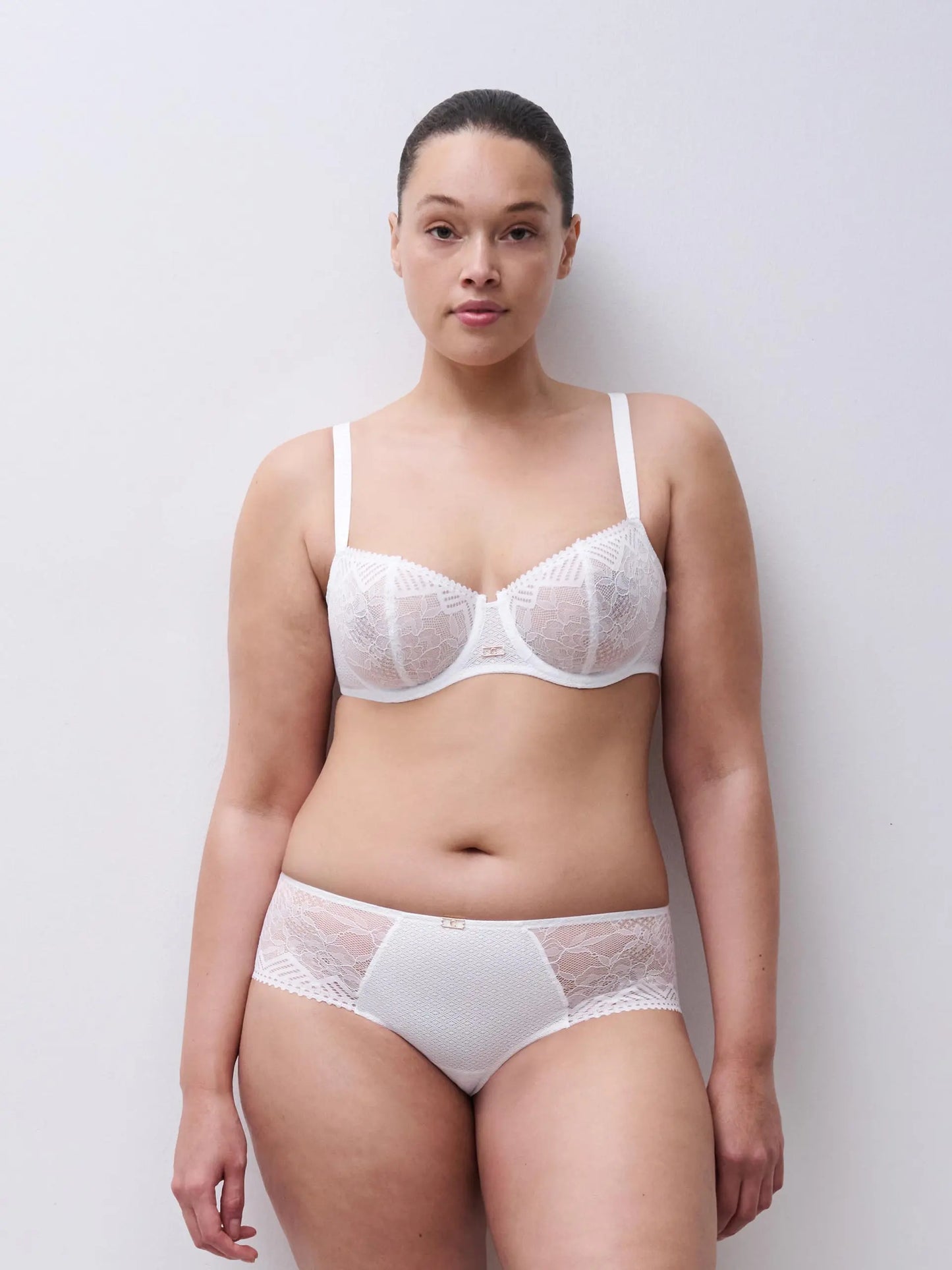 ORIGINS Lace Shorty
