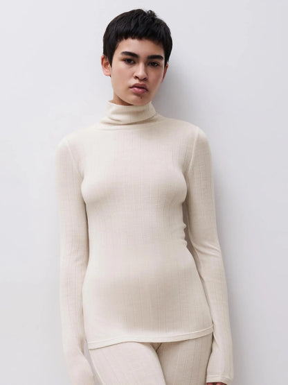 THERMO COMFORT Wool‑Silk Turtleneck Top