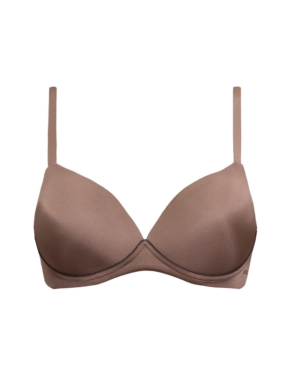 The SIÉLEI Fantastic line features this lightweight, lightly-padded bra which offers a smooth contour and subtle luster.