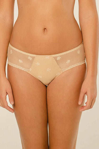 The Louisa Bracq shorty from the Chantilly line has a polished, sophisticated look featuring geometric leg-lines which showcase the surrounding iridescent medallions.