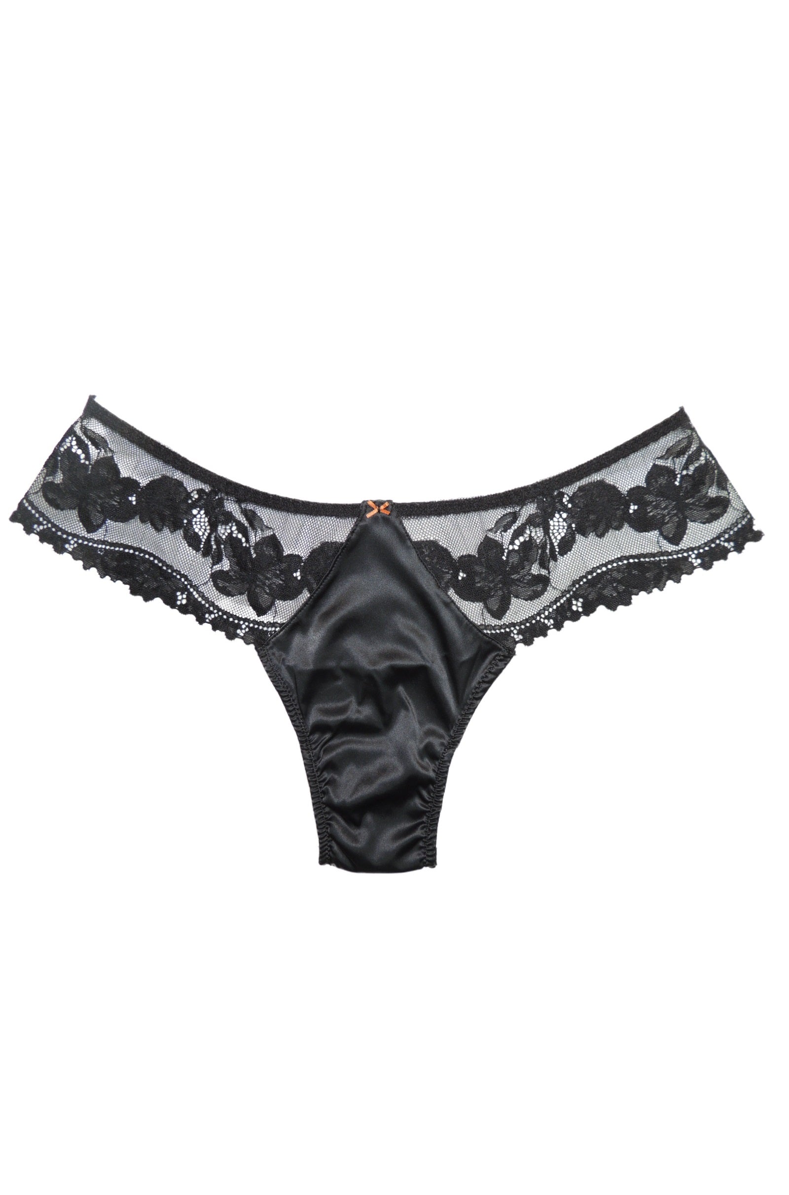 Elegant Lace Thong Panty for Plus Size Women Italy