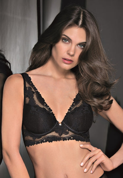Graduated cup bra from the Privilege line by Leilieve from Italy at Di Moda Lingerie Toronto.