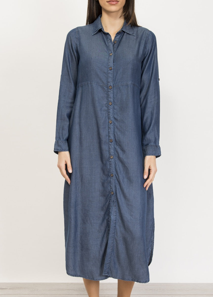 Long denim shirtdress by Verdissima Italy made of tencel fabric, lightweight and breathable. 